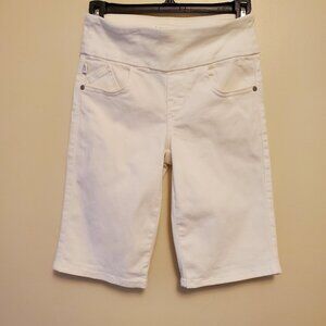 Rock & Republic Fever Midrise Bermuda Pull-On White Denim Jean Shorts - 2M